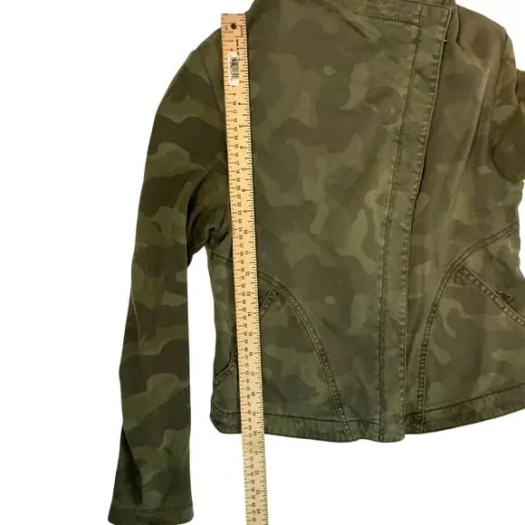 ANTHROPOLOGY MARRAKECH Camo Faravel Moto Utility Short Jacket Size Small - Picture 7 of 8